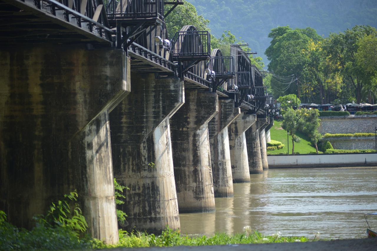 Albergue Bankaikow Kanchanaburi Exterior foto